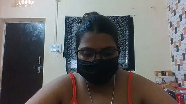 Snapshot of Hotmilfxox chatting on 06-07-26, 06:06 Hotmilfxox online show from 06-07-26, 06:06