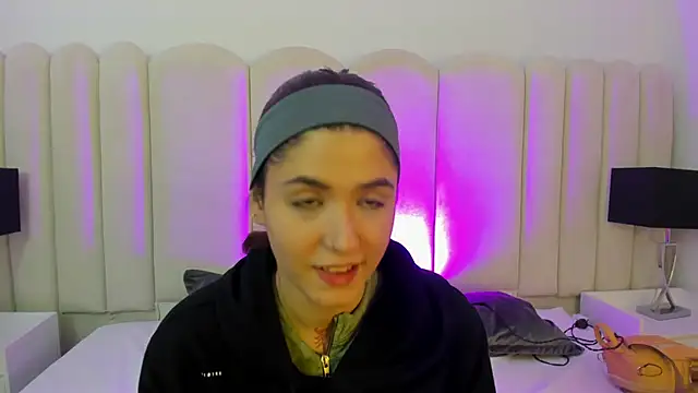 AnnyCherry  online show from 02-13-26, 07:10