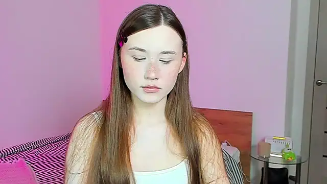 Stella Sunny online show from 11-04-25, 04:22