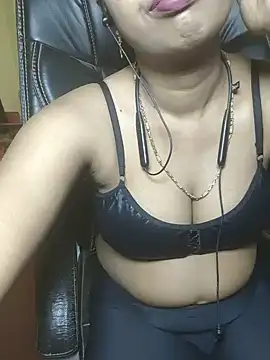 Snapshot of Anjali_cute-Pondati chatting on 06-16-26, 12:02 Anjali cute-Pondati online show from 06-16-26, 12:02