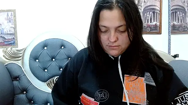 Snapshot of KataleyaStiward chatting on 06-19-26, 12:31 KataleyaStiward online show from 06-19-26, 12:31