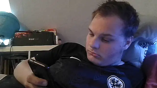 Nicolasjlhkjzl online show from 06-13-26, 11:30