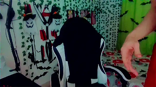 Andy gray online show from 11-12-25, 01:22