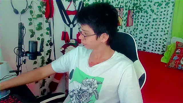 Andy gray online show from 12-22-25, 03:20