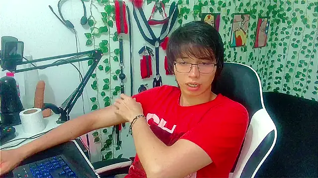 Andy gray online show from 04-05-26, 04:04