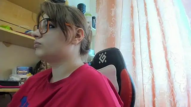 Seductive She Wolf online show from 04-14-26, 01:28