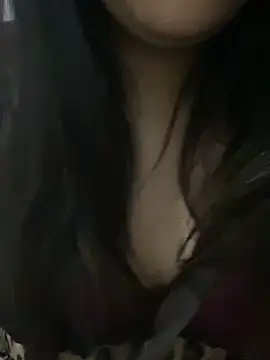 yassminsexy22 online show from 02-22-25, 09:59