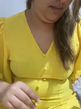 yassminsexy22 online show from 02-08-26, 01:03