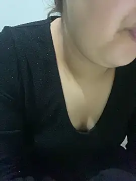 yassminsexy22 online show from 02-27-26, 09:37