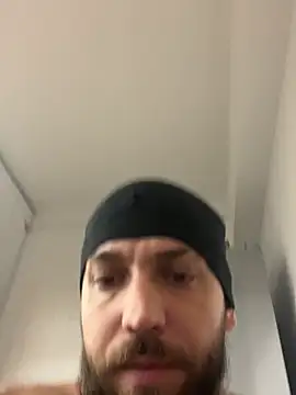 LoveIsBlind  online show from 01-11-26, 07:08