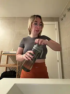 Giuliana baby online show from 02-25-26, 07:18