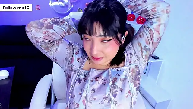 Emma monserrat online show from 04-08-26, 11:10