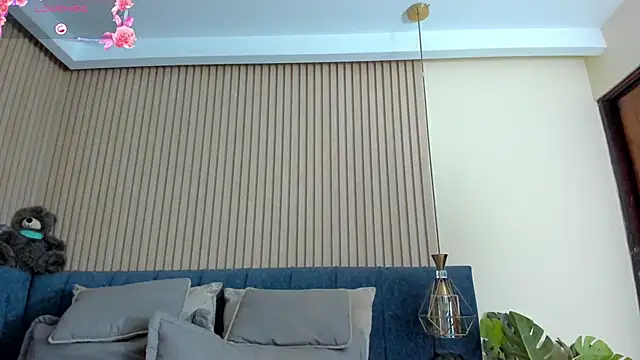 kathecute   online show from 04-18-26, 01:42