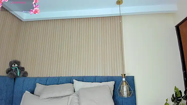 kathecute   online show from 06-04-26, 01:33