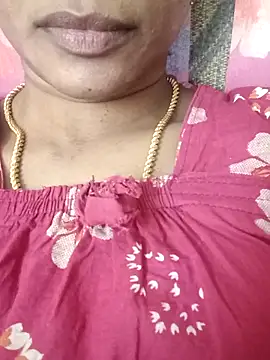 Snapshot of Ambika01 chatting on 02-11-26, 04:06 Ambika01 online show from 02-11-26, 04:06