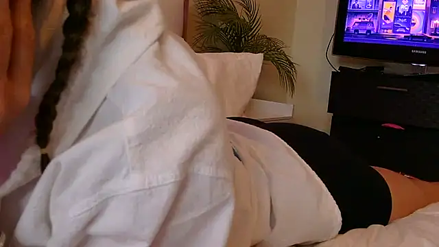 Snapshot of Sexyhottpunani chatting on 07-12-26, 01:24 Sexyhottpunani online show from 07-12-26, 01:24