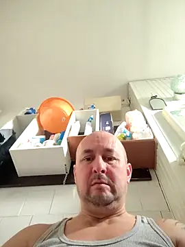 intx800 online show from 12-21-25, 07:48