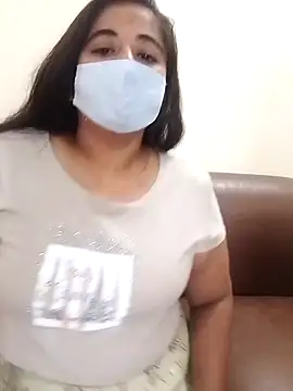 Snapshot of DIZZLING_DIVA chatting on 12-20-24, 03:47 DIZZLING DIVA online show from 12-20-24, 03:47