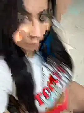 ValenSuarez25 online show from 07-02-26, 07:53