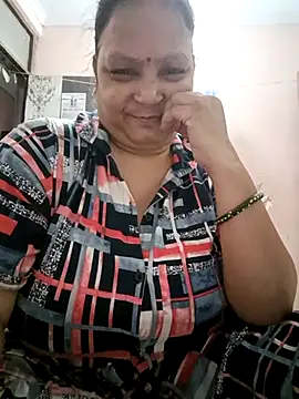 Kavya kapoor online show from 05-11-26, 02:45