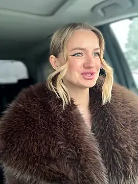 Devill Angel  online show from 01-11-26, 10:20