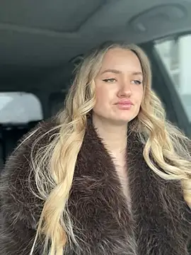 Devill Angel  online show from 02-12-26, 09:15