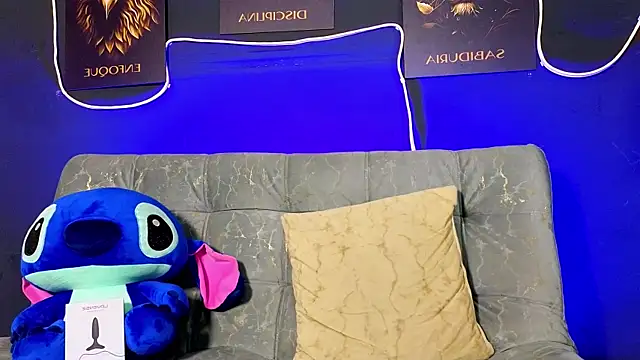 Snapshot of ERIC_HARRISON chatting on 12-21-25, 10:39 ERIC HARRISON online show from 12-21-25, 10:39