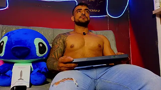 Snapshot of ERIC_HARRISON chatting on 01-18-26, 08:56 ERIC HARRISON online show from 01-18-26, 08:56