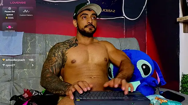 Snapshot of ERIC_HARRISON chatting on 04-11-26, 03:55 ERIC HARRISON online show from 04-11-26, 03:55