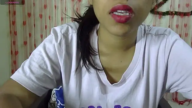 Preeti-Sexy online show from 02-13-25, 04:22