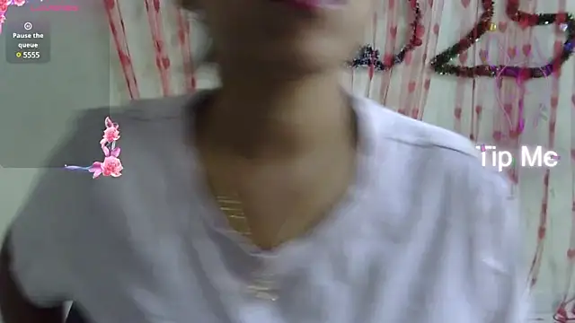 Preeti-Sexy online show from 03-20-25, 10:43