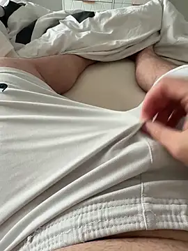 tiou72 online show from 04-12-26, 08:19