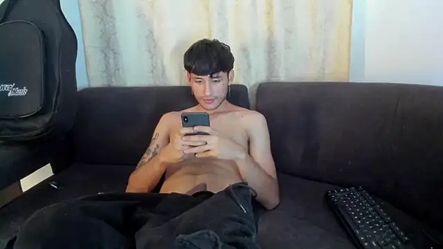 Henrikk senn online show from 10-15-25, 09:48