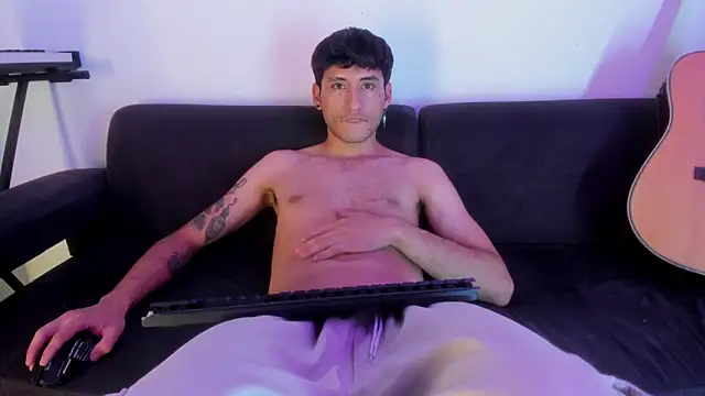 Henrikk senn online show from 02-05-26, 07:02