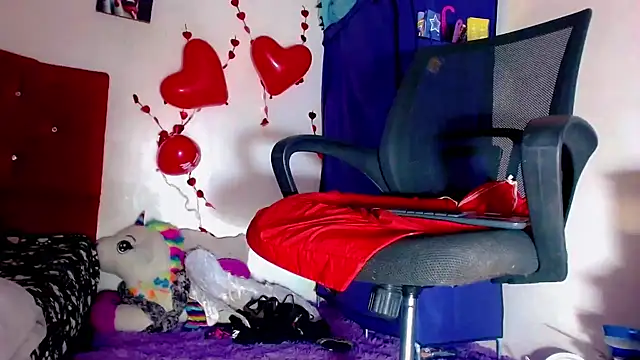 nicol gill  online show from 02-15-25, 02:44