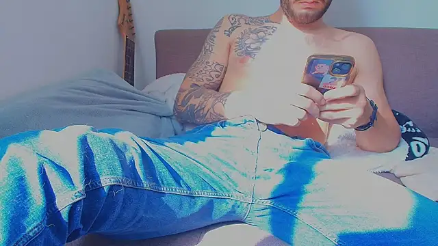 thomas gun online show from 04-01-26, 02:03