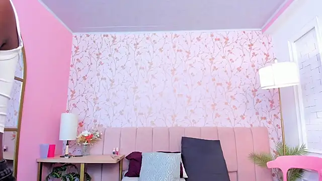 amber-hill online show from 03-24-26, 07:41