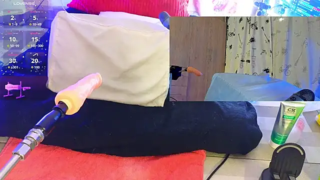 jolee   online show from 02-04-26, 01:22