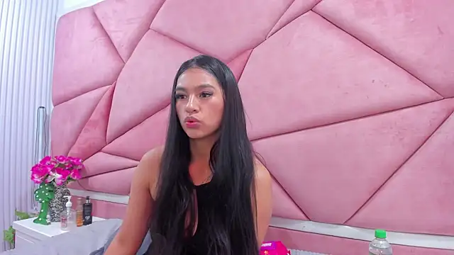 Mariana Prin online show from 04-07-26, 02:34