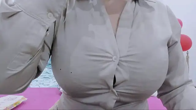 valeriasexxx online show from 07-07-26, 09:57