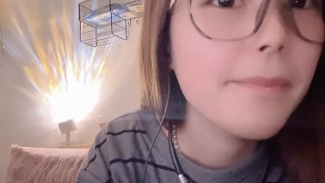 Sweet-Angel999 online show from 02-07-26, 03:38