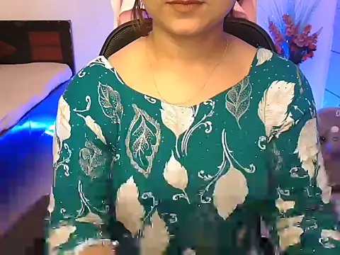WildRuhi20 online show from 06-12-26, 04:55