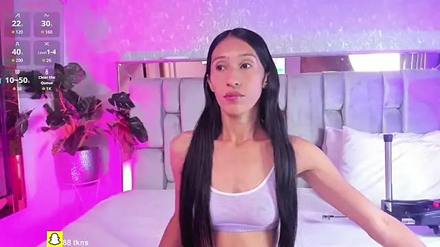 RoseTaylor   online show from 04-10-26, 01:05