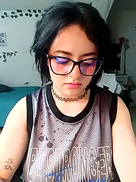 Lin-cute online show from 02-07-25, 06:45