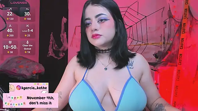 Lin-cute online show from 10-26-25, 08:42