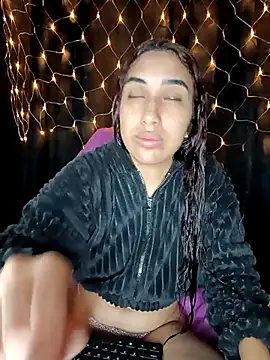 ifeelverywet andhot online show from 11-15-25, 06:00