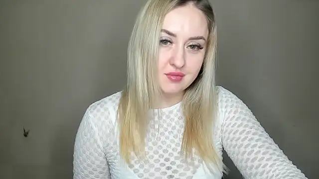 Snapshot of KennaJamess8 chatting on 01-25-25, 07:07 KennaJamess8 online show from 01-25-25, 07:07
