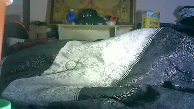 Snapshot of DI4MOND_FIR3 chatting on 04-12-26, 08:19 DI4MOND FIR3 online show from 04-12-26, 08:19