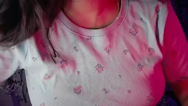 SexyAndHottie online show from 04-10-26, 11:15