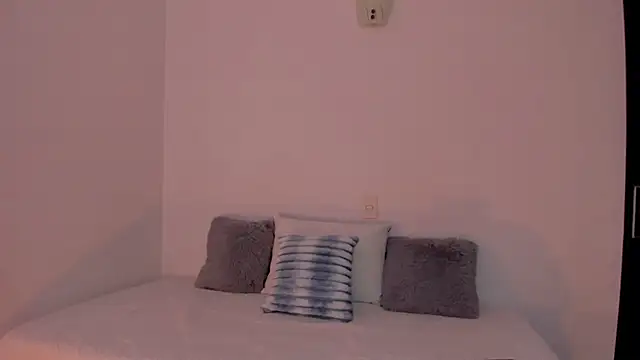 Brisa blue online show from 11-27-25, 09:39